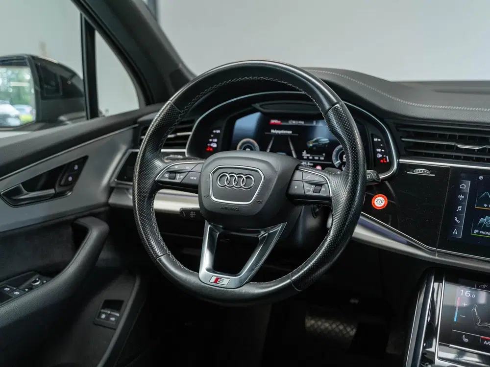 Audi Q7 55 TFSI e quattro Pro Line S Panodak camer uit 2022, foto 3