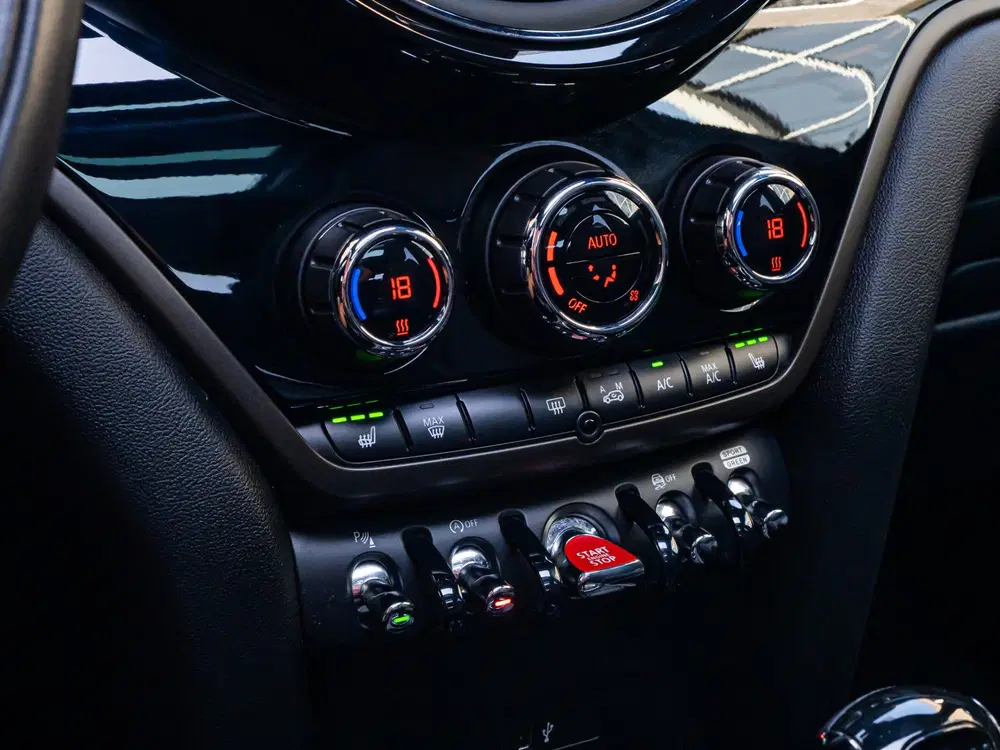 Mini Countryman 1.5 Cooper Chili PANO LED 18 INCH STOELVER uit 2020, foto 9