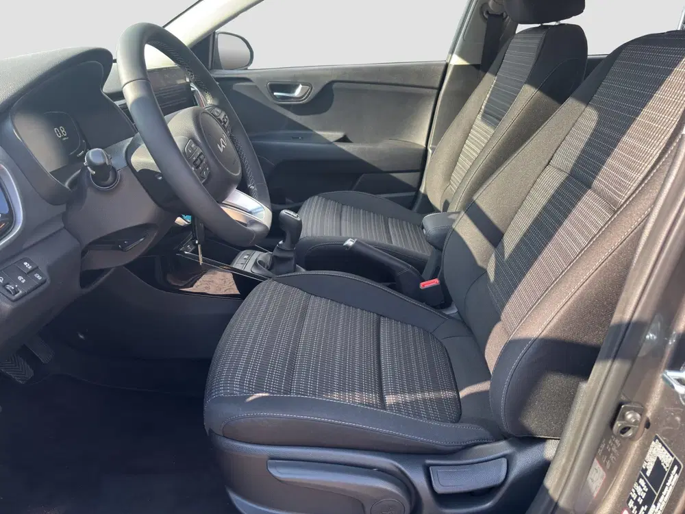 Kia Stonic 1.0 T-GDi MHEV DynamicLine 750 inruilpremi uit 2025, foto 12