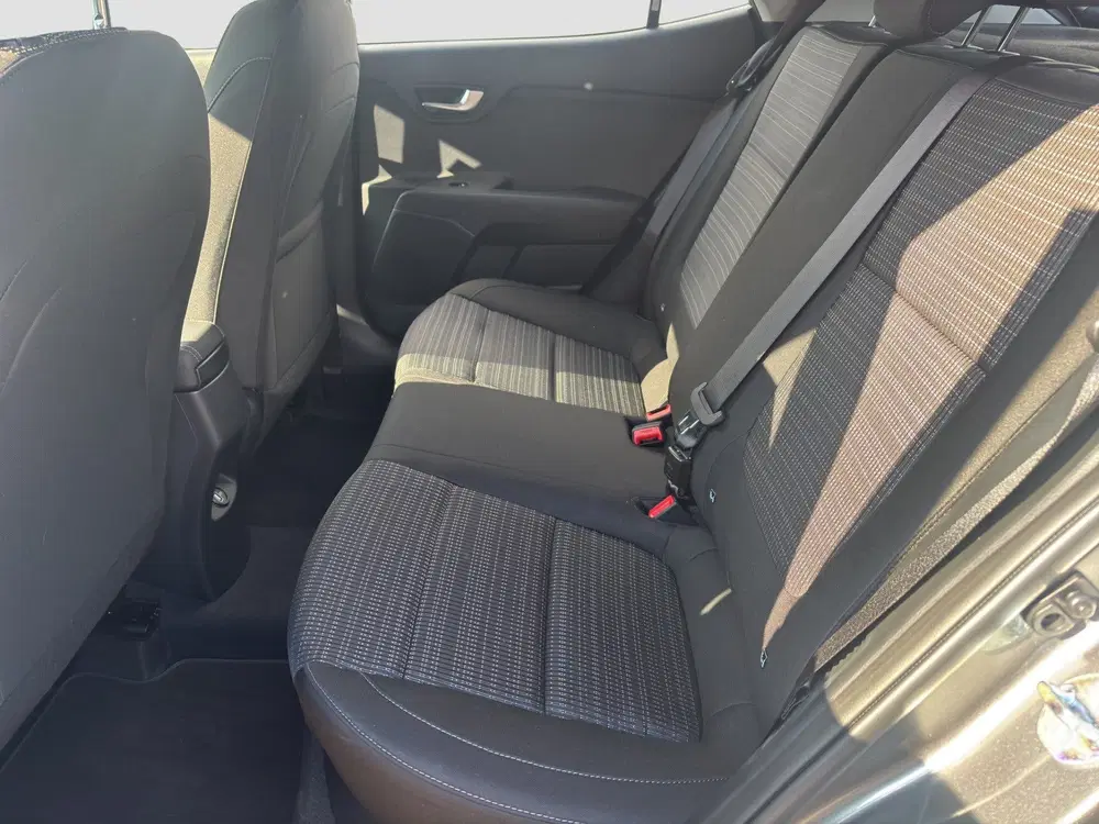 Kia Stonic 1.0 T-GDi MHEV DynamicLine 750 inruilpremi uit 2025, foto 13