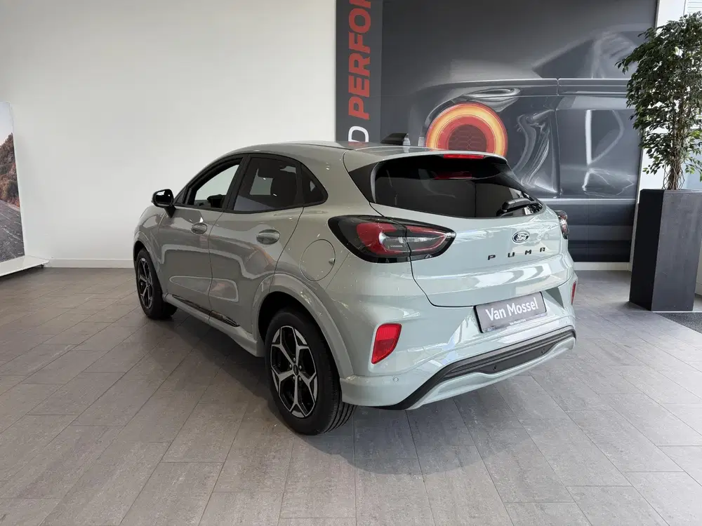 Ford Puma Hybrid ST-Line uit 2026, foto 4