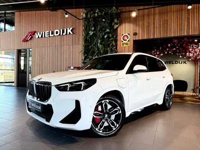 BMW X1 xDrive25e M Sport Pro 360 Camera uit 2025