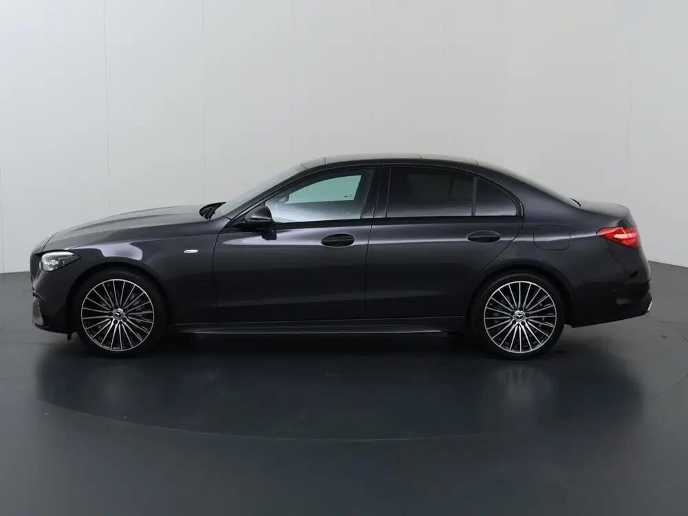 Mercedes-Benz C-Klasse 300 e Business Solution AMG uit 2025, foto 5