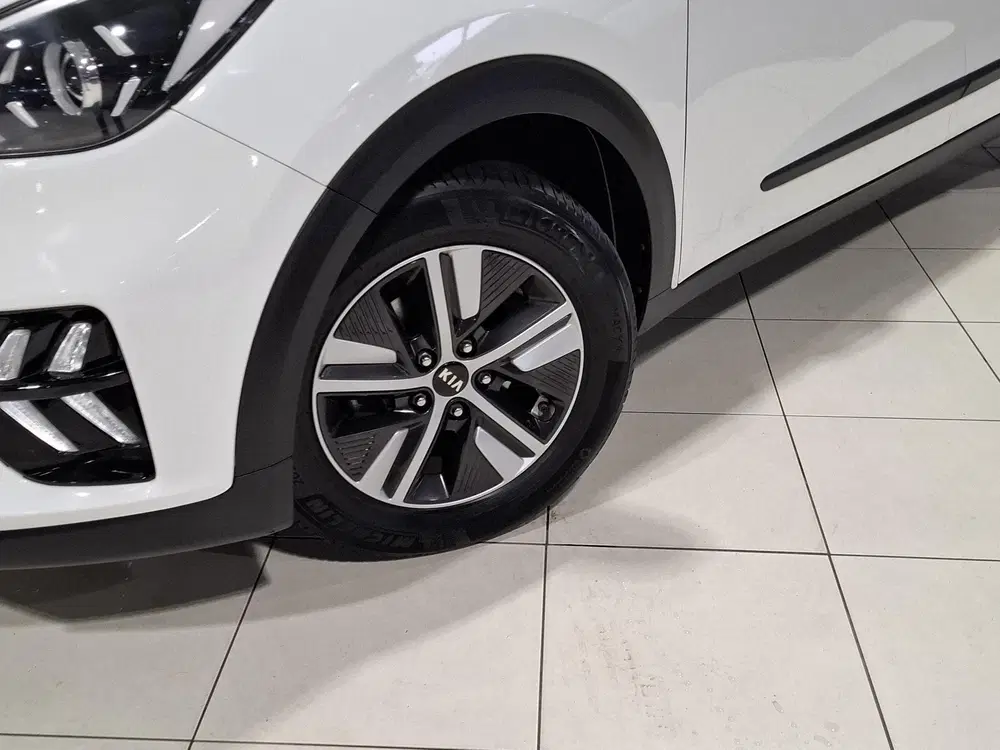Kia Niro 1.6 GDi Hybrid DynamicLine Apple Carplay uit 2019, foto 2