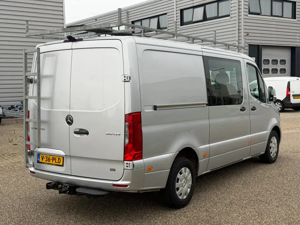 Mercedes-Benz Sprinter 319CDI Dubbelcabine Automaat Airco 35 uit 2023, foto 5