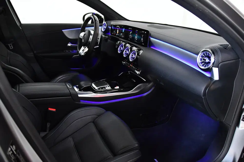 Mercedes-Benz A-Klasse AMG 35 4MATIC Edition 1 uit 2019, foto 7