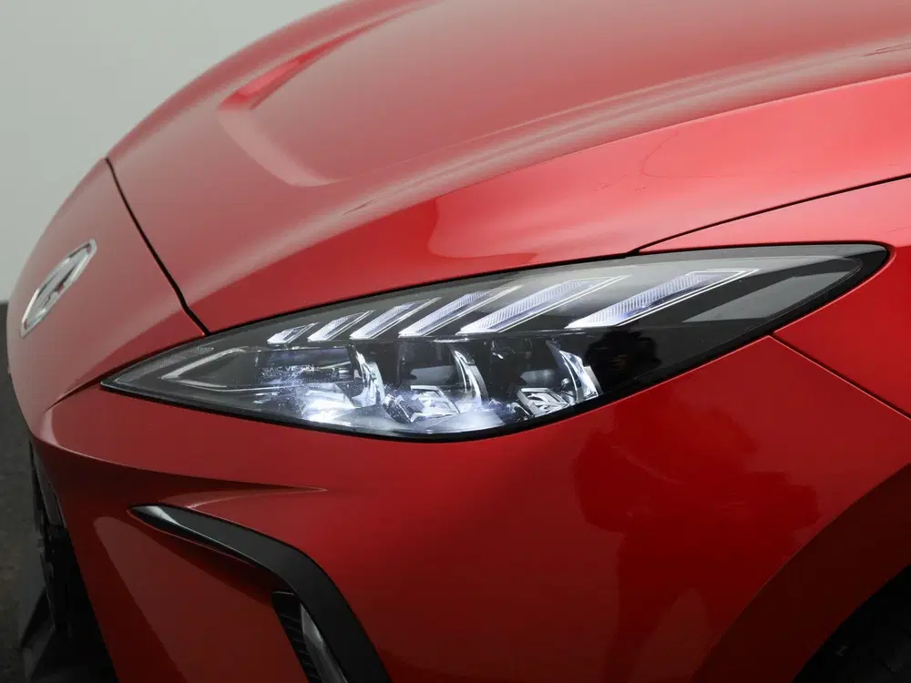 MG MG4 Long Range Luxury 64 kWh uit 2023, foto 2