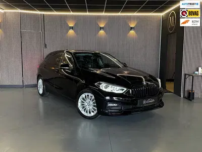 BMW 1-serie 118i Executive Edition uit 2019