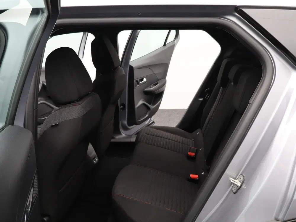 Peugeot 2008 e-2008 Active Pack uit 2023, foto 12