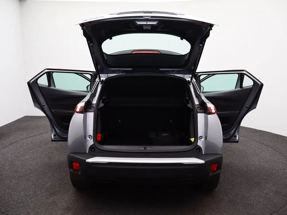 Peugeot 2008 e-2008 Active Pack uit 2023, foto 13