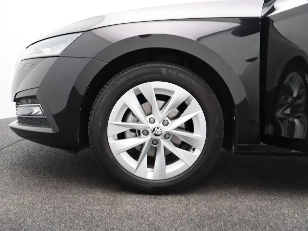 Skoda Octavia 1.0 TSI Business Edition Plus uit 2023, foto 15