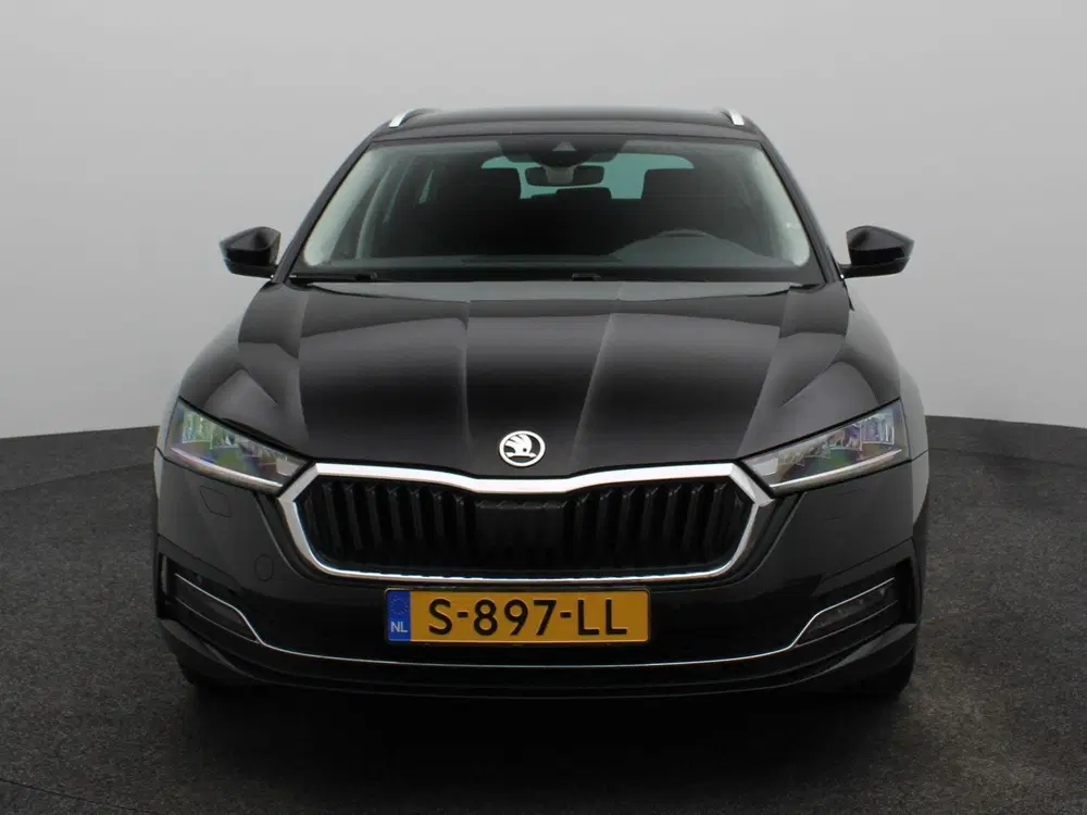 Skoda Octavia 1.0 TSI Business Edition Plus uit 2023, foto 3