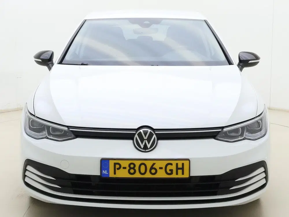Volkswagen Golf 1.0 eTSI Life Business uit 2020, foto 9