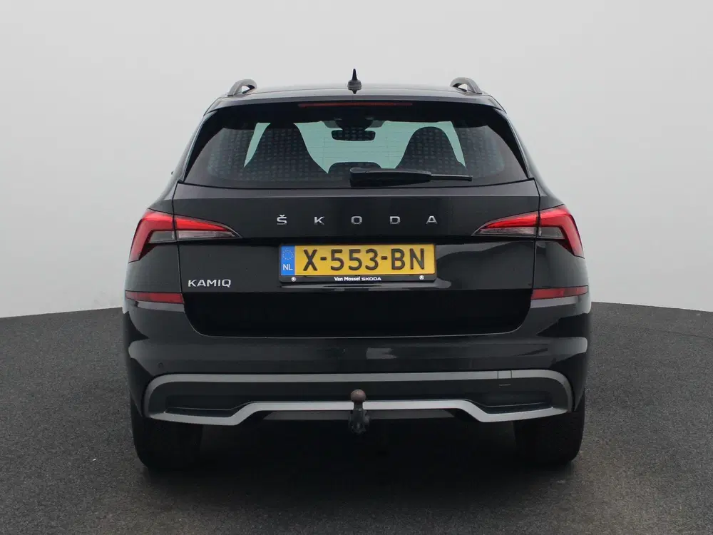 Skoda Kamiq 1.0 TSI Sport Business uit 2023, foto 5