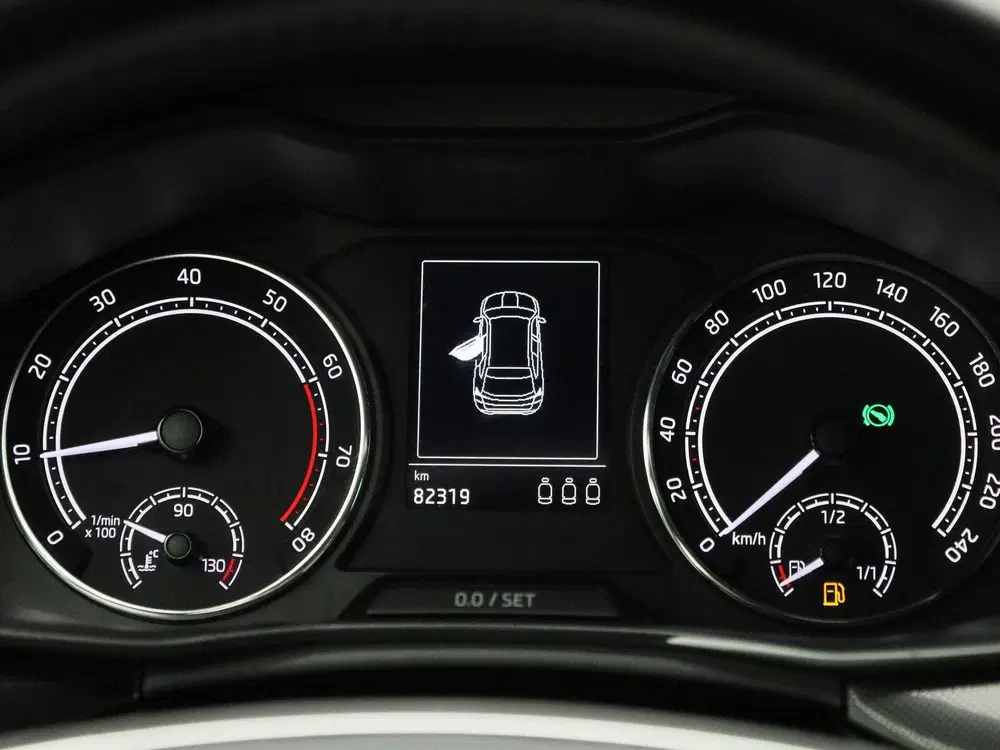 Skoda Kamiq 1.0 TSI Sport Business uit 2023, foto 8