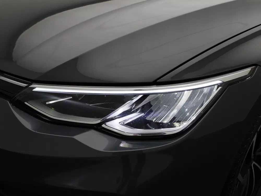 Volkswagen Golf 2.0 TDI 110kW Life DSG uit 2020, foto 15