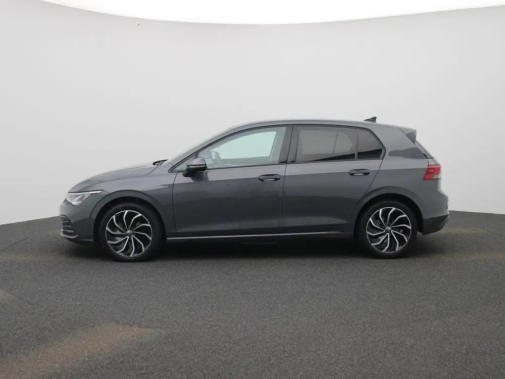 Volkswagen Golf 2.0 TDI 110kW Life DSG uit 2020, foto 4