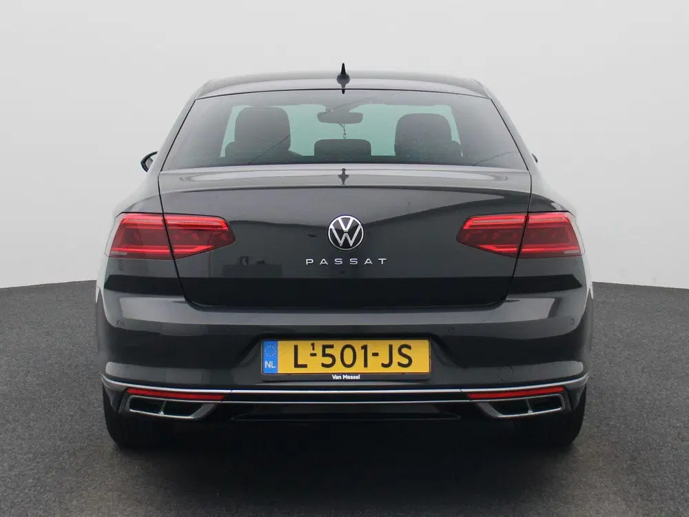 Volkswagen Passat 1.5 TSI R-Line Business + AUTOMAAT uit 2021, foto 5