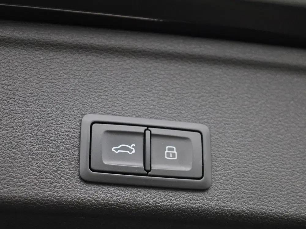 Audi A4 35 TFSI Pro Line uit 2022, foto 15