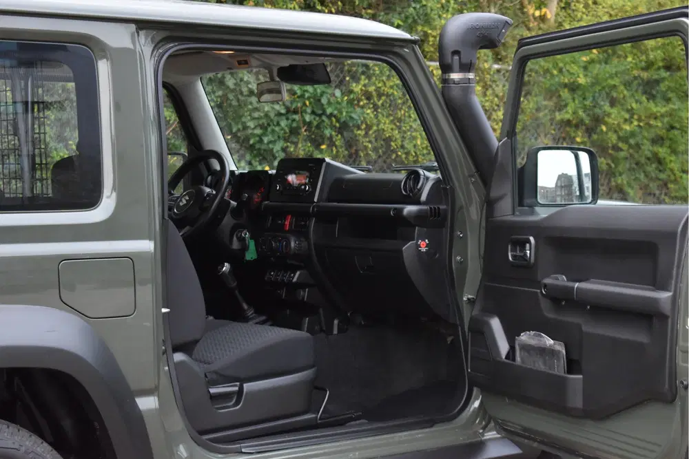 Suzuki Jimny Professional 4x4 Allgrip uit 2022, foto 10