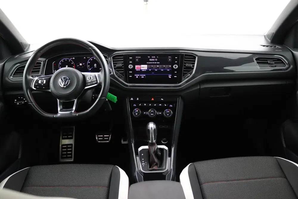Volkswagen T-Roc 1.5 TSI R-LINE 150PK uit 2019, foto 3