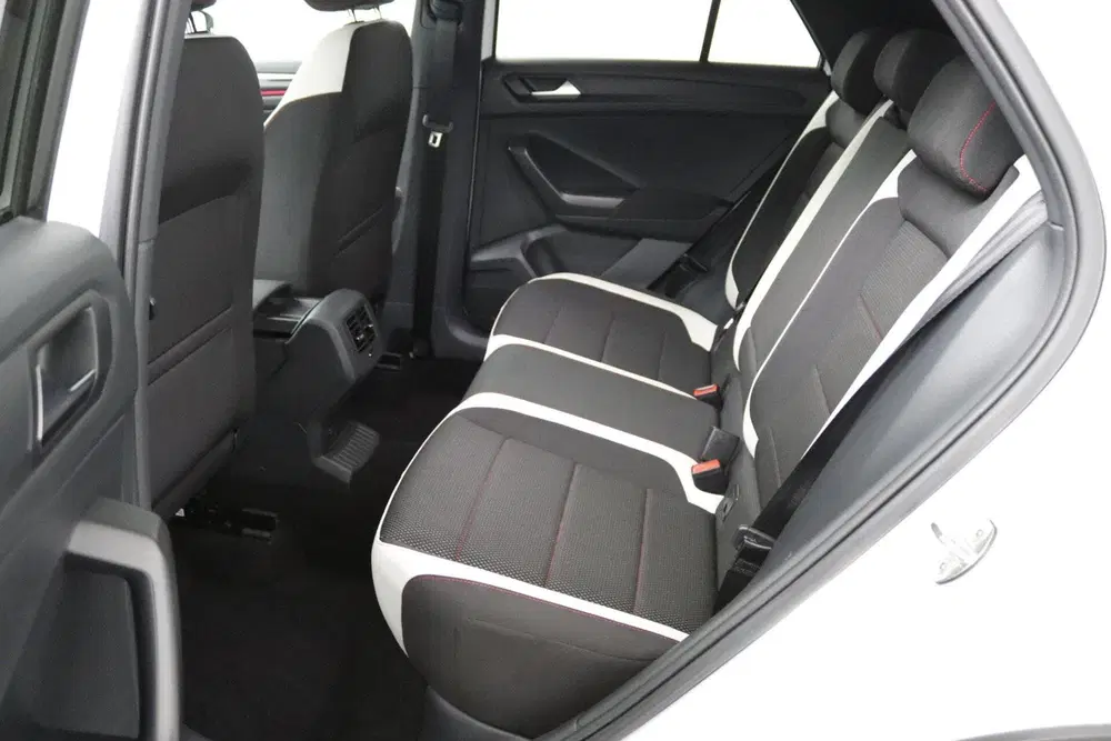 Volkswagen T-Roc 1.5 TSI R-LINE 150PK uit 2019, foto 5