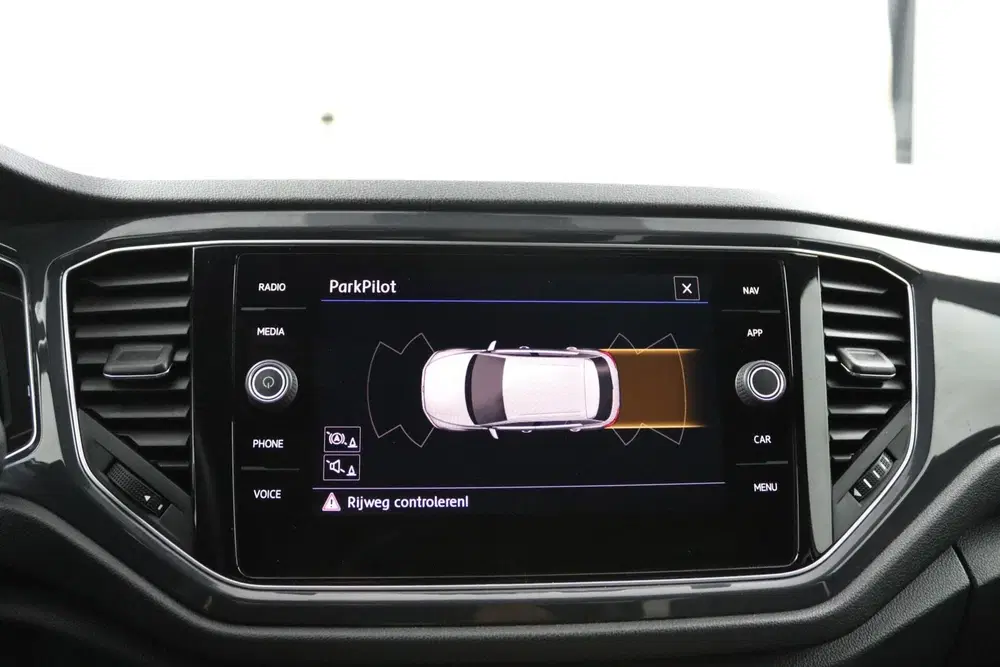 Volkswagen T-Roc 1.5 TSI R-LINE 150PK uit 2019, foto 7