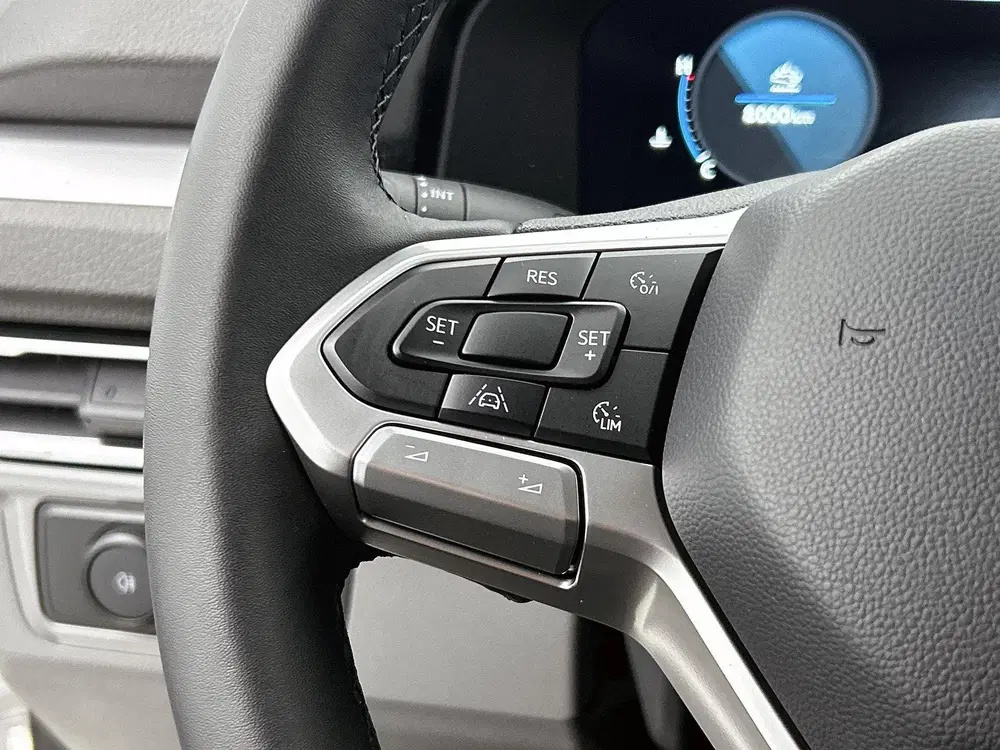 Volkswagen Transporter 2.0 TDI L1H1 28 Life uit 2024, foto 6