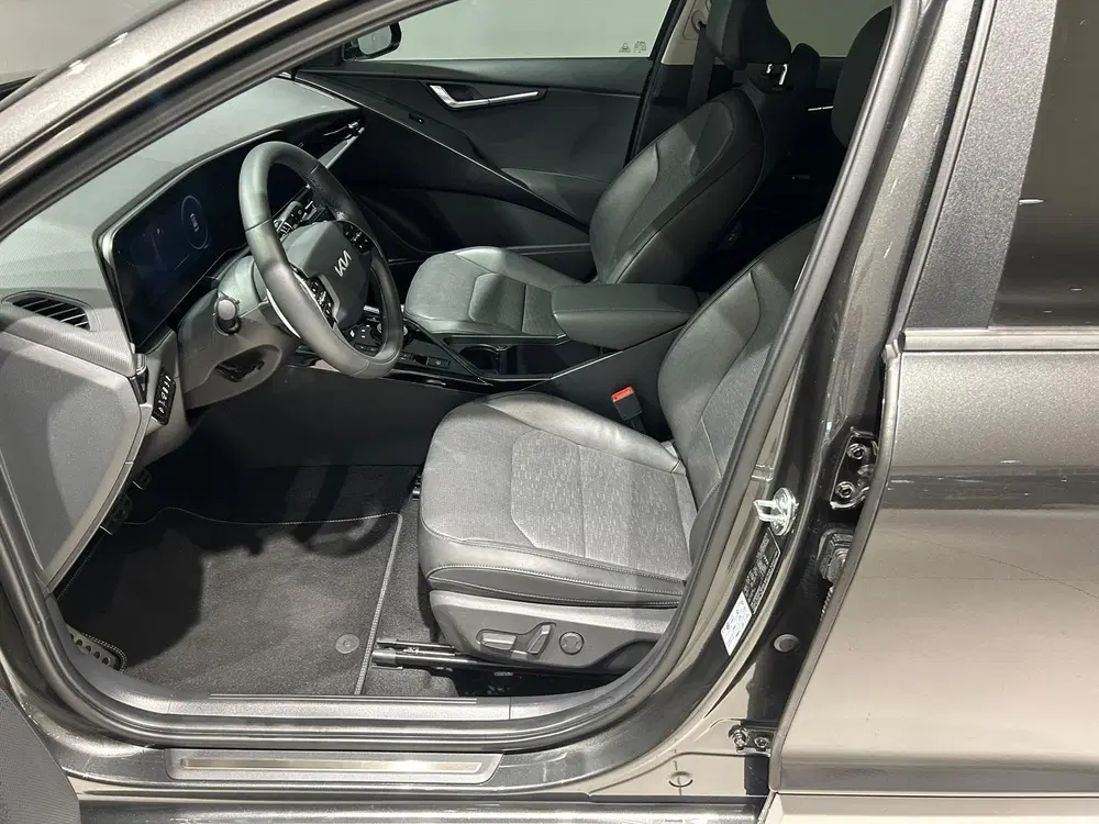 Kia Niro 1.6 GDi Plug-in Hybrid 183pk DCT6 Executiv uit 2024, foto 6