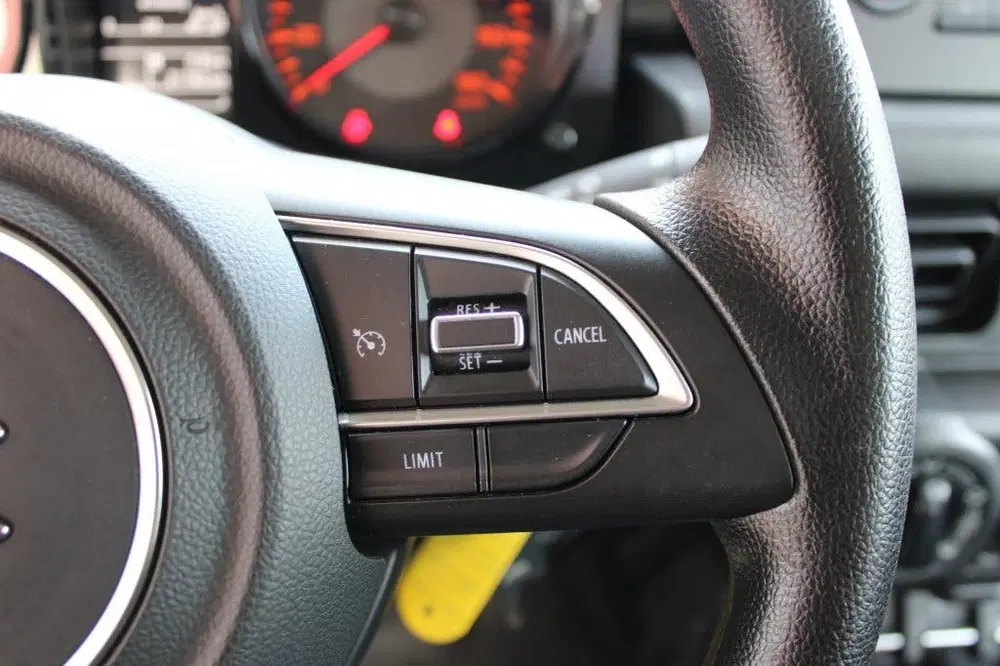 Suzuki Jimny 1.5 Professional uit 2022, foto 14