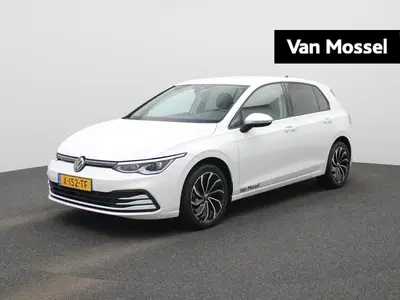 Volkswagen Golf 1.0 eTSI Life Business led matrix (iq.ligh uit 2024