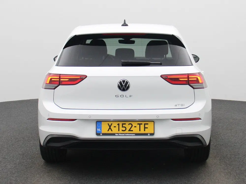 Volkswagen Golf 1.0 eTSI Life Business led matrix (iq.ligh uit 2024, foto 5