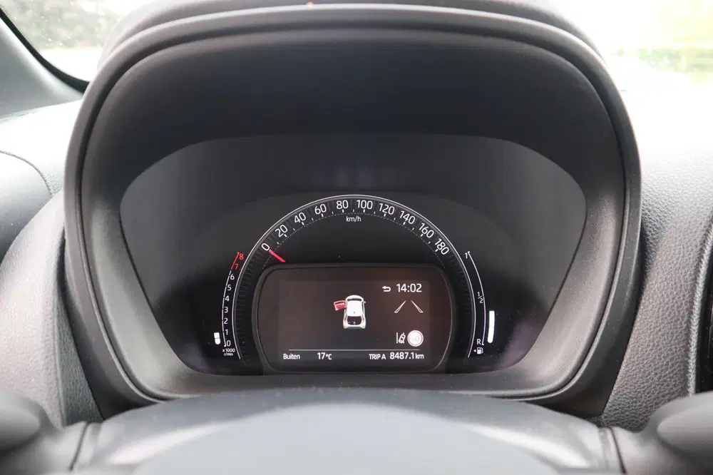 Toyota Aygo X 1.0 VVT-i MT Play Dealeronderhouden uit 2024, foto 14
