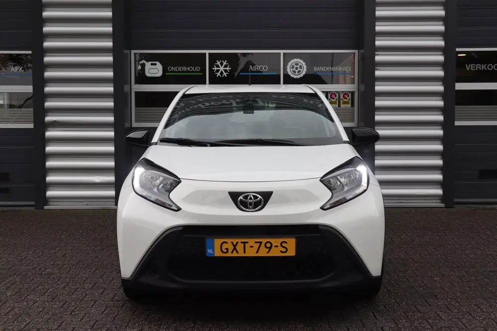 Toyota Aygo X 1.0 VVT-i MT Play Dealeronderhouden uit 2024, foto 8