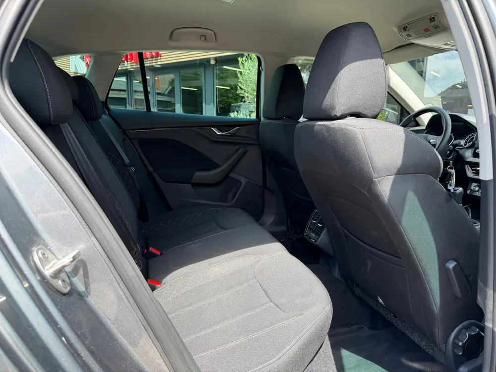 Skoda Scala 1.0 TSI 110pk Greentech Active (bj 2023) uit 2023, foto 12