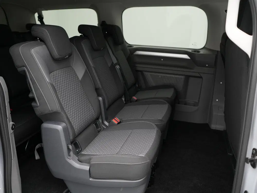 Volkswagen Transporter 32 L1H1 Life 64 kWh 136pk uit 2025, foto 12