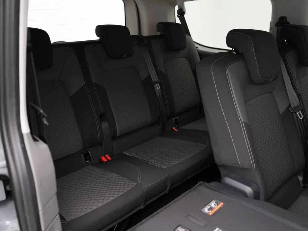 Volkswagen Transporter 32 L1H1 Life 64 kWh 136pk uit 2025, foto 13
