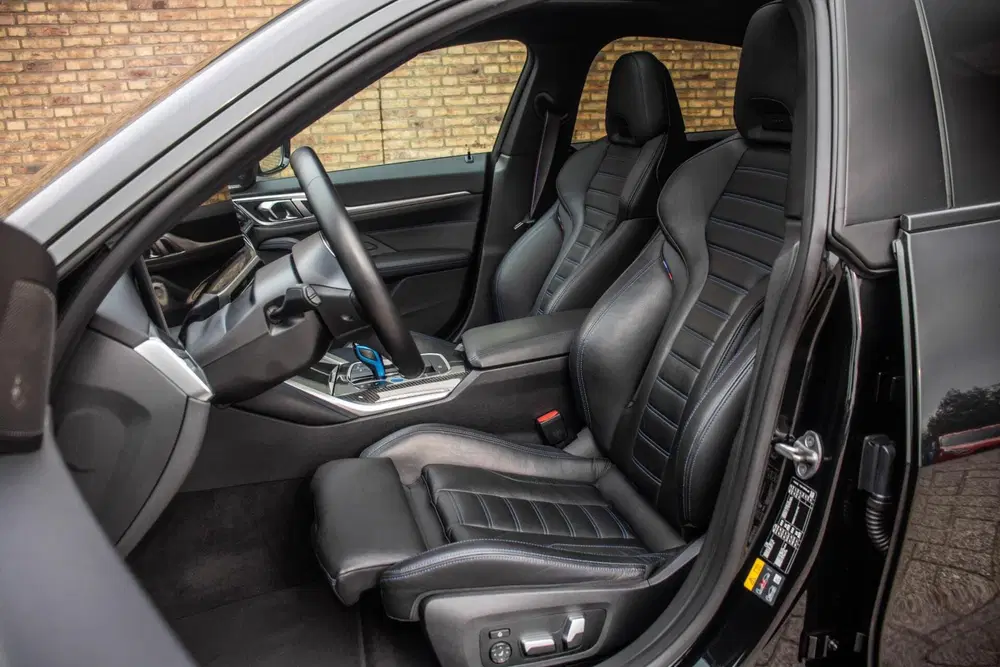 BMW i4 M50 High Executive 84 kWh uit 2022, foto 11