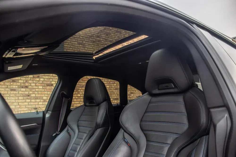 BMW i4 M50 High Executive 84 kWh uit 2022, foto 13