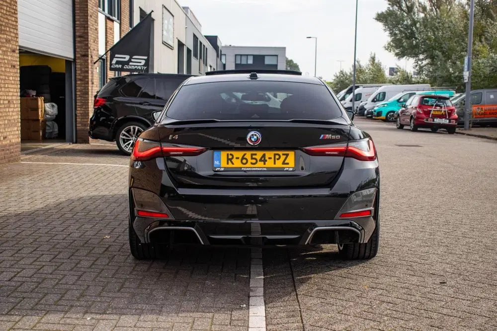 BMW i4 M50 High Executive 84 kWh uit 2022, foto 5