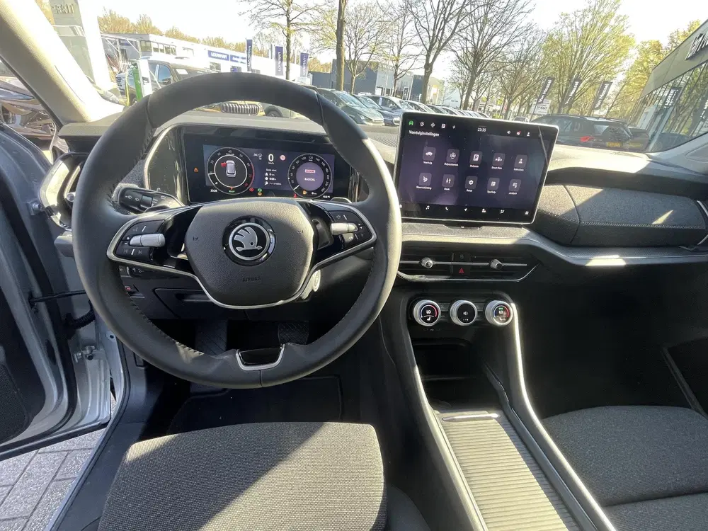 Skoda Kodiaq 1.5 TSI M-HEV Business Edition 150 PK uit 2025, foto 6