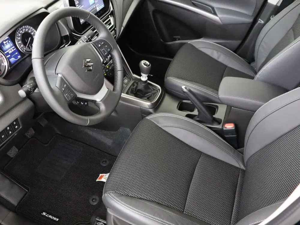 Suzuki S-Cross 1.4 Boosterjet Style Smart Hybrid *OP=OP* uit 2026, foto 14
