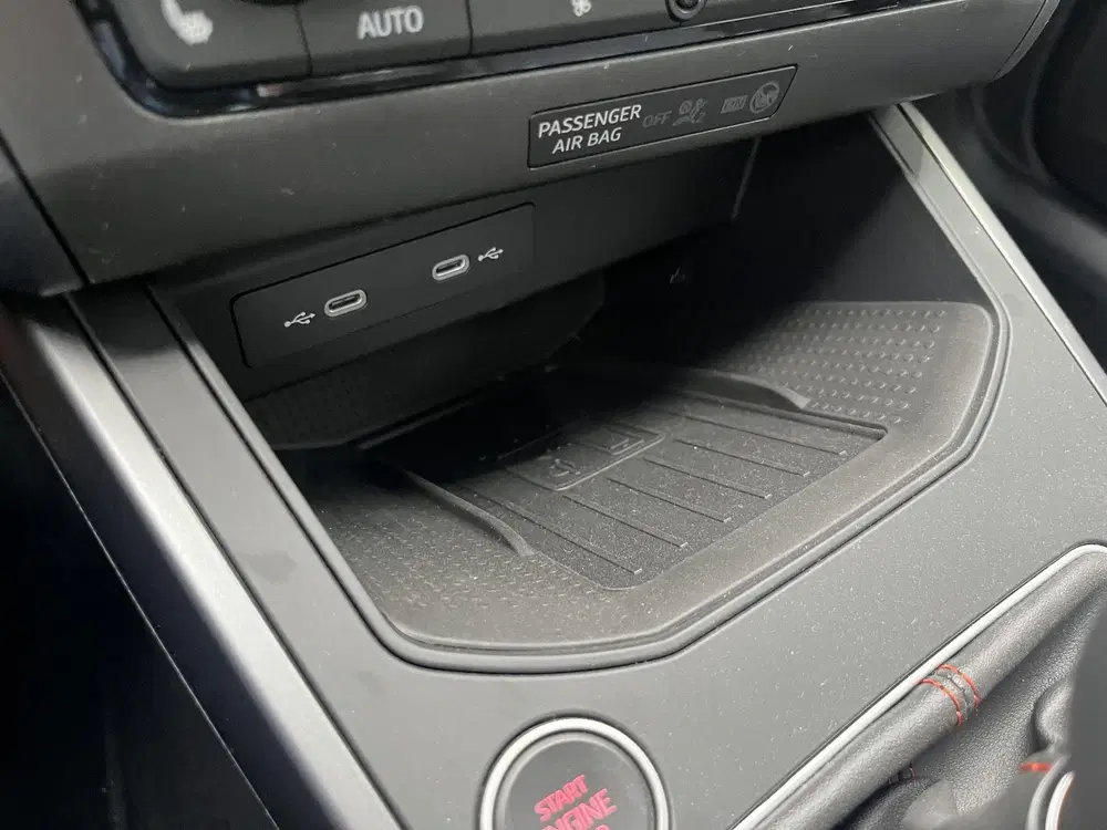 SEAT Arona 1.0 EcoTSI FR Business Connect 95 PK uit 2025, foto 14
