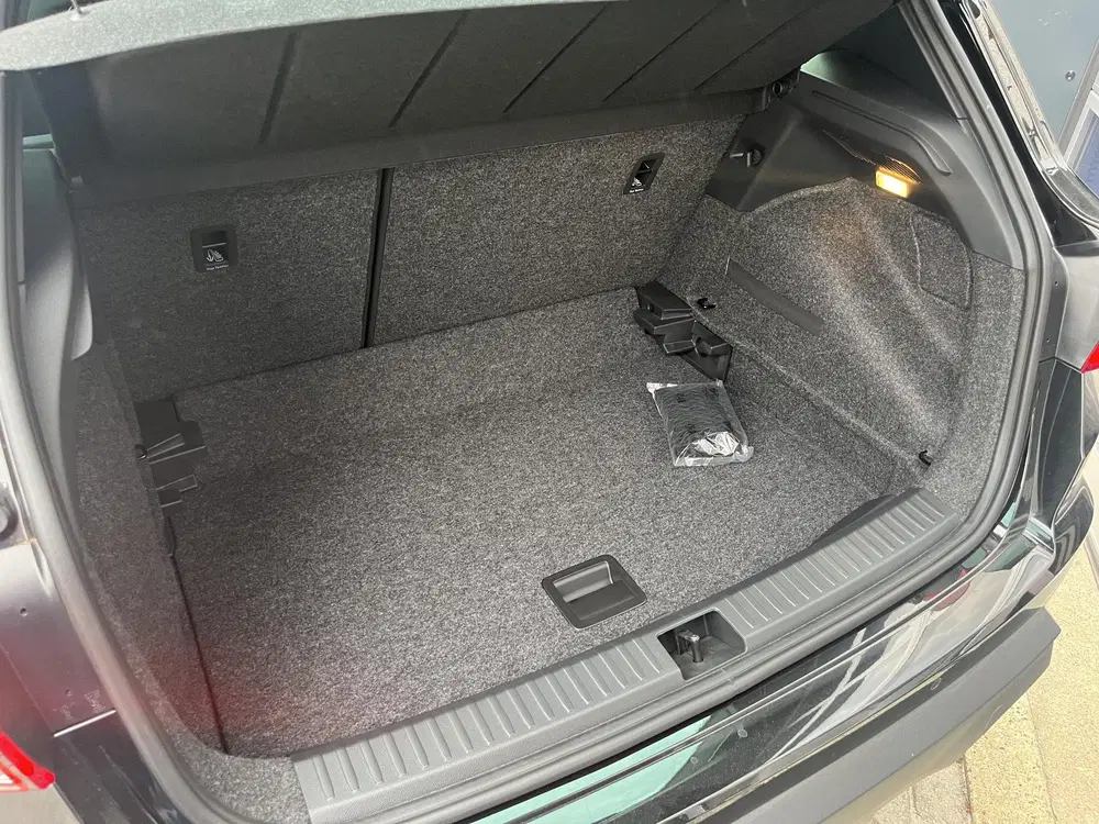 SEAT Arona 1.0 EcoTSI FR Business Connect 95 PK uit 2025, foto 8
