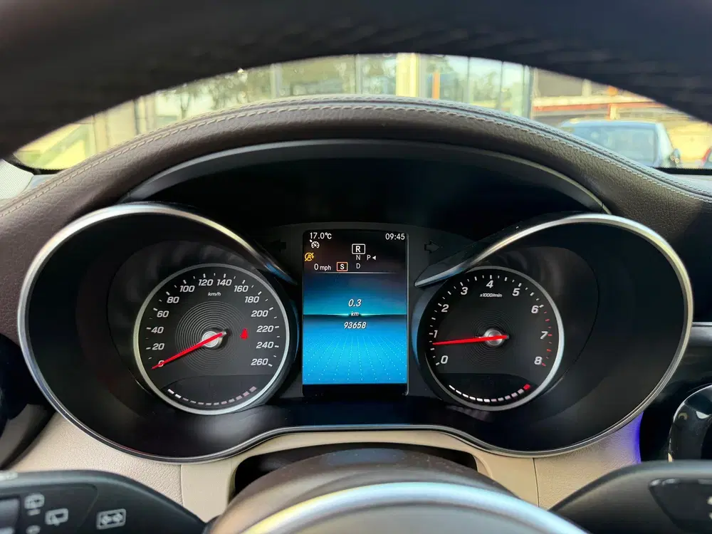 Mercedes-Benz GLC 200 Premium Plus Leder uit 2019, foto 13