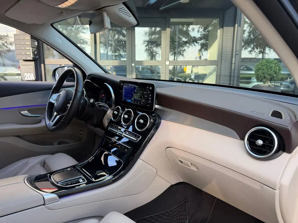 Mercedes-Benz GLC 200 Premium Plus Leder uit 2019, foto 7
