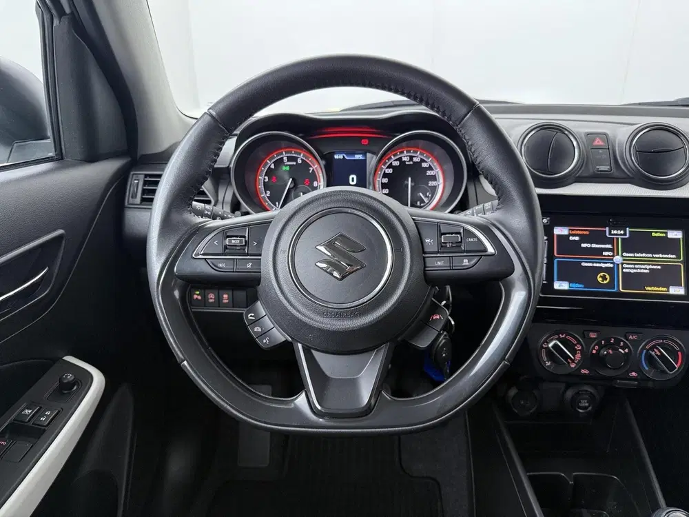 Suzuki Swift 1.2 Select Smart Hybrid uit 2022, foto 11