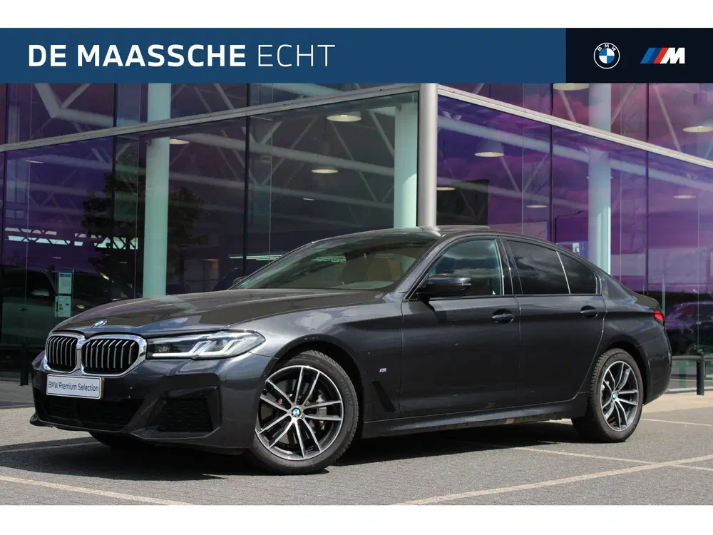 BMW 5-serie 530i M Sport Automaat uit 2022