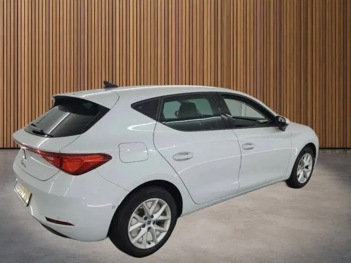 SEAT Leon 1.0 eTSI St. BnsIn 1e-Eig. & Keurig-Onderh uit 2023, foto 2