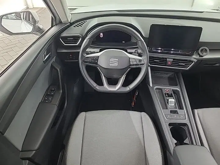 SEAT Leon 1.0 eTSI St. BnsIn 1e-Eig. & Keurig-Onderh uit 2023, foto 3